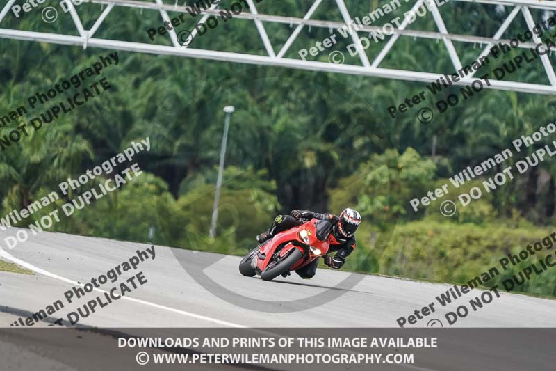 Sepang;event digital images;motorbikes;no limits;peter wileman photography;trackday;trackday digital images